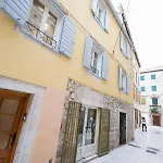 Apartament Luxury Lilly 2 *