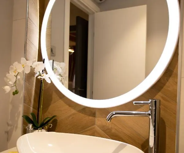 Luxury Lilly 2 * Split